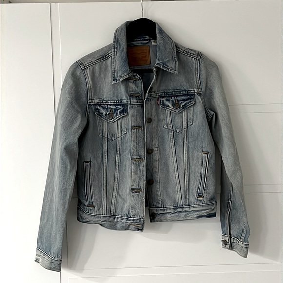 Levi's Jackets & Blazers - Levi’s Jean Womens S Jacket